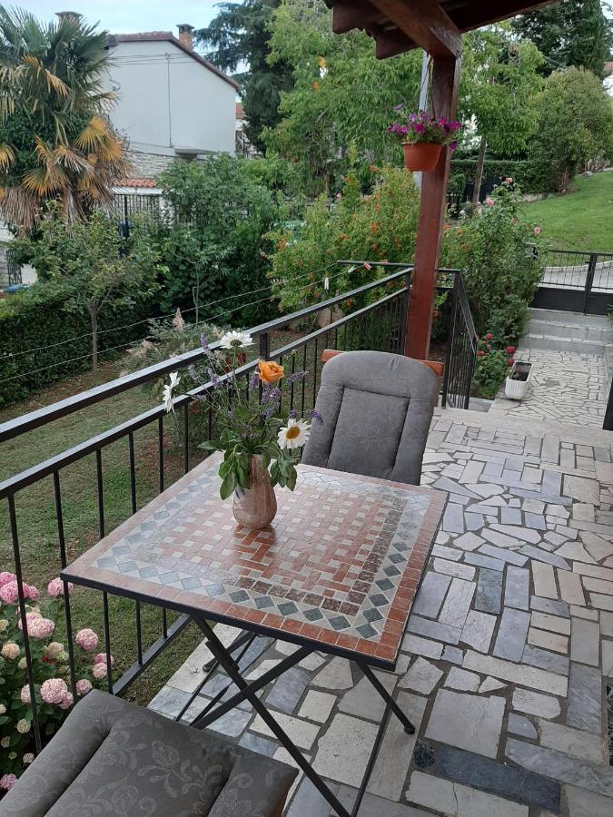 Apartamento Clara 2 Poreč Exterior foto